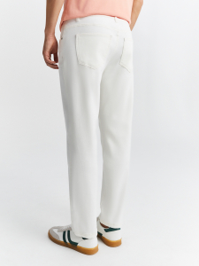 Джинсы из эластичного хлопка