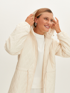 Стеганное пальто