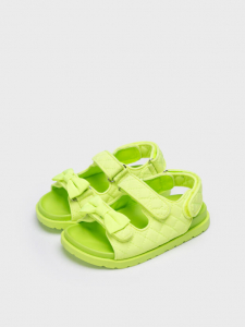 Сандалии для девочки