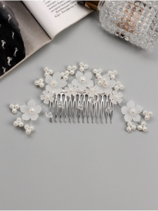 Гребень для волос QF «Эмилия», цветник бусинки, 13?6 см, белый