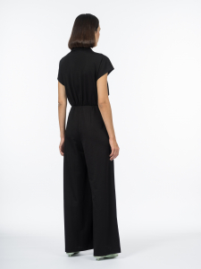 Комбинезон с асимметричным поясом