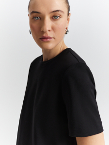 Трикотажная футболка