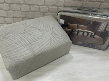 Покрывало EFOR PREMIUM модель УЗОР велюр (160*230) c наволочками (50*70-2 шт.) светло-серый A.GRI