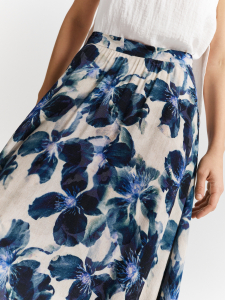 Юбка-миди с цветочным принтом
