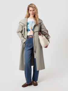 Тренч силуэта трапеция