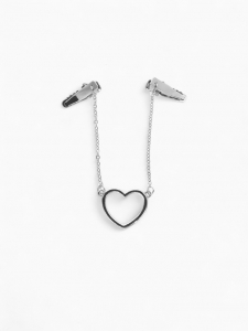 Зажим для кардигана «Сердечко» на цепочках, цвет серебро