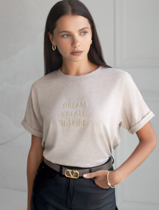 Футболка из премиального хлопка с авторским принтом