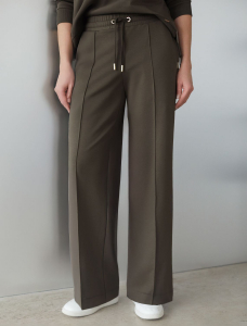 Прямые трикотажные брюки на резинке из футера двухнитки эластичные