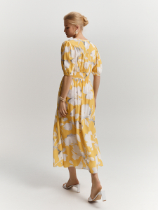 Платье со сборкой