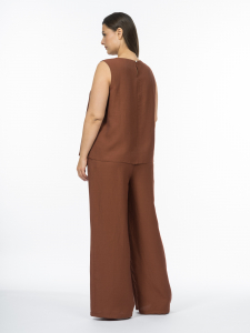 Асимметричная блуза без рукавов