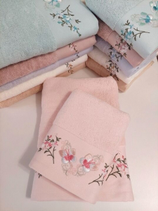 Махровое полотенце 