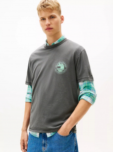 Tommy Jeans Outdoor Graphic T-Shirt