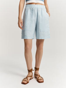 Легкие шорты изо льна