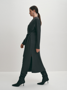 Трикотажное платье из вискозы