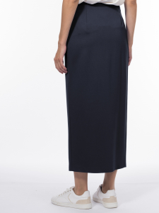 Юбка из вискозного трикотажа с разрезом