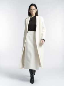 Классическое пальто из шерстяной буклированной ткани