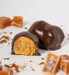 Конфеты АМАВЕЛ Сухофрукты в шоколаде 500 гр