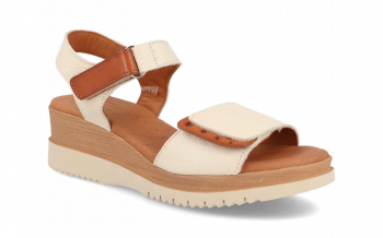 8001 - BDA
                SANDALIAS DE CUNA