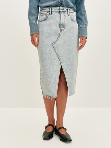 Юбка из денима с разрезом