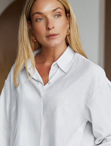 Укороченная блузка из поливискозы