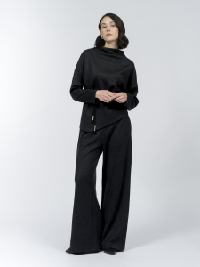 Широкие трикотажные брюки