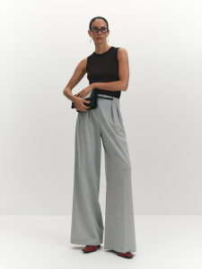 Базовый топ из вискозного трикотажа рибана