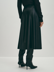 Расклешенная юбка из экокожи