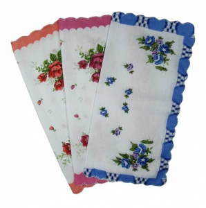 Набор носовых женских батистовых платков 