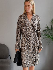 Платье на запАх из вискозы с принтом