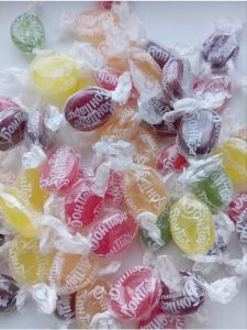 Леденцы БОН ПАРИ С кислой начинкой  вес 1кг