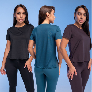 AFT6933 футболка спортивная женcкая (1 шт в кор.)