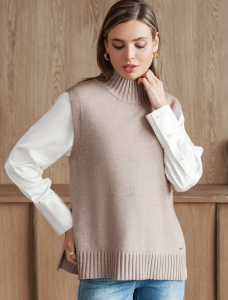 Жилет из пряжи с кашемиром