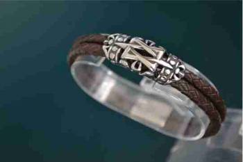 Браслеты на Руку