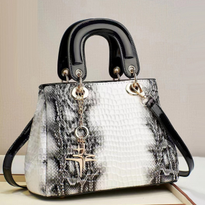 A/N-6033-1-Cream/Black