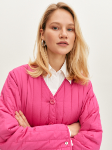 Куртка с вертикальной стежкой