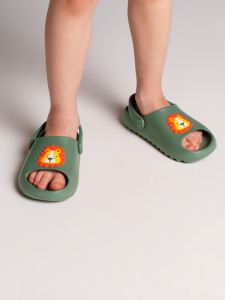 Шлепанцы для мальчика