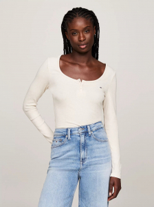Tommy Jeans Ribbed Scoop-Neck Henley
