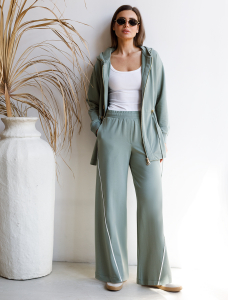 Свободные брюки  из тонкого премиального футера с эластаном