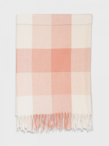 Палантин с бахромой в клетку