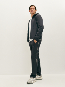 Брюки спортивные