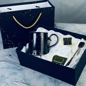 106-290 Кружка 360мл с ложкой и фильтром ОВЕН в под.уп.(х12)Фарфор