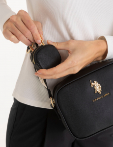 CLASSIC ZIP CROSSBODY BAG WITH POUCH