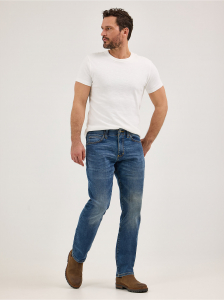 Men's Extreme Motion Athletic Tapered Leg Jean