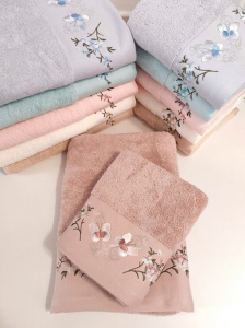 Махровое полотенце 