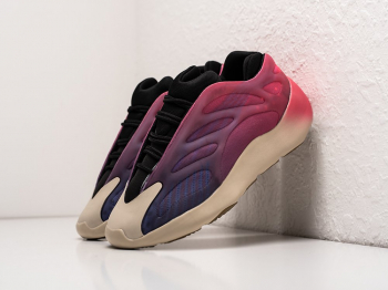 Кроссовки Adidas Yeezy Boost 700 v3