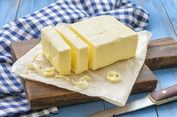 Масло сливочное 82,5%  1 кг