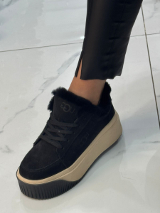 Absent / Ботинки черные UGG