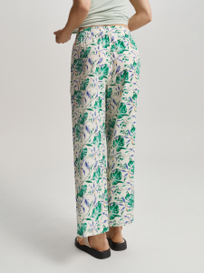 Брюки с флористическим принтом