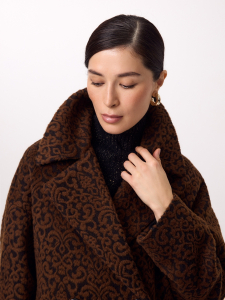 Полупальто из премиальной шерсти с мембраной и утеплённой спинкой