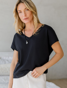 Футболка с цельнокроеным рукавом из премиального хлопка